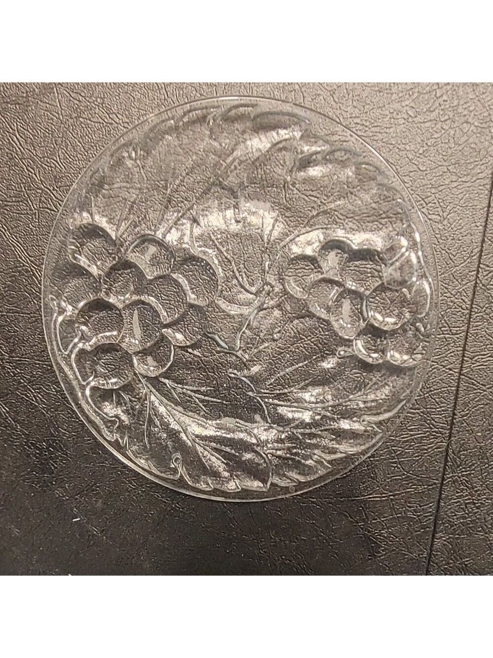 Clear Glass Grapes & Leaves Embossed